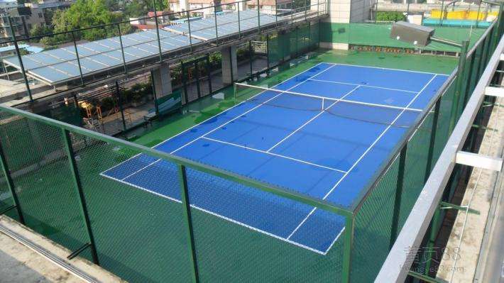 屋頂球場(chǎng)圍網(wǎng)
